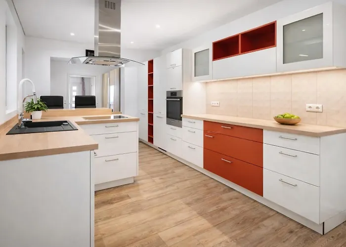 Haus Mammut - Geraeumiges Luxus Hückelhoven